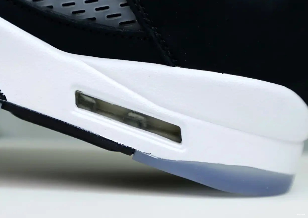 AIR 5 JORDAN 2021 RETRO 'OREO' 0704